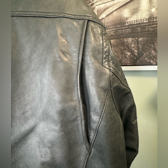 Good Preowned Condition Men's Marc New York by Andrew Marc Leather Jacket. - Picture 13 of 15